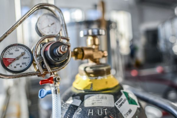 CO2 gauge at top of tank